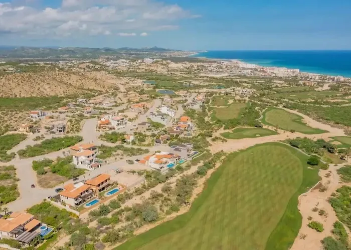 Сasa de vacaciones Elegant 6br Oasis With Ocean Views Pool & Golf
