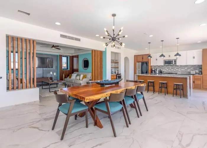 Elegant 6br Oasis With Ocean Views Pool & Golf