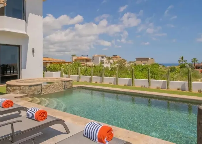 Сasa de vacaciones Elegant 6br Oasis With Ocean Views Pool & Golf *