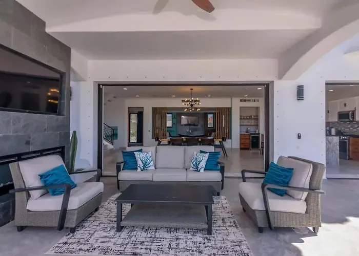 Elegant 6br Oasis With Ocean Views Pool & Golf *