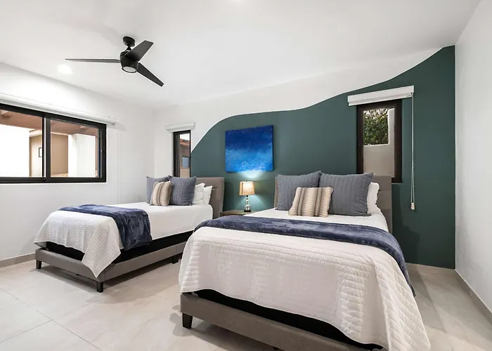 Сasa de vacaciones Elegant 6br Oasis With Ocean Views Pool & Golf